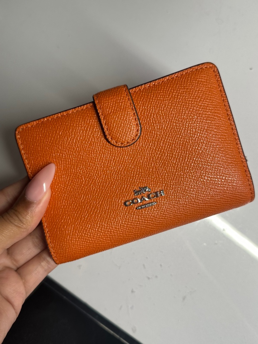 Coach Medium Corner Zip Wallet